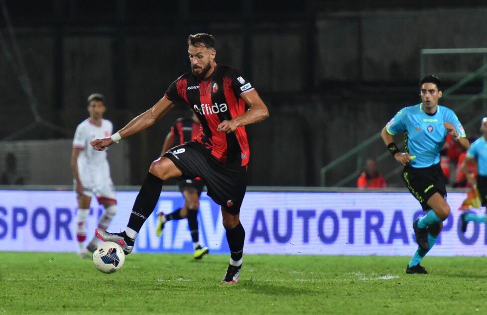 Niccolò Romero 31 anni 34 presenze e una rete in 18 mesi trascorsi con la maglia rossonera