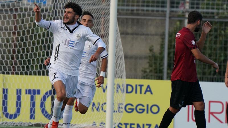 Francesco Disanto 29 anni potrebbe approdare alla Lucchese