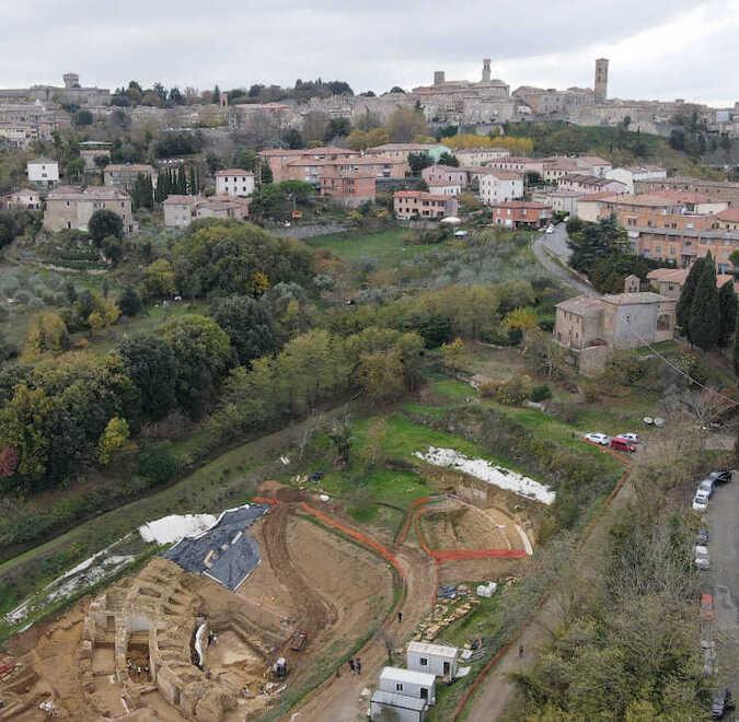 Volterra, sull'Anfiteatro romano Fondazione Crv contro il Comune: «Serve fare di più»<br>
