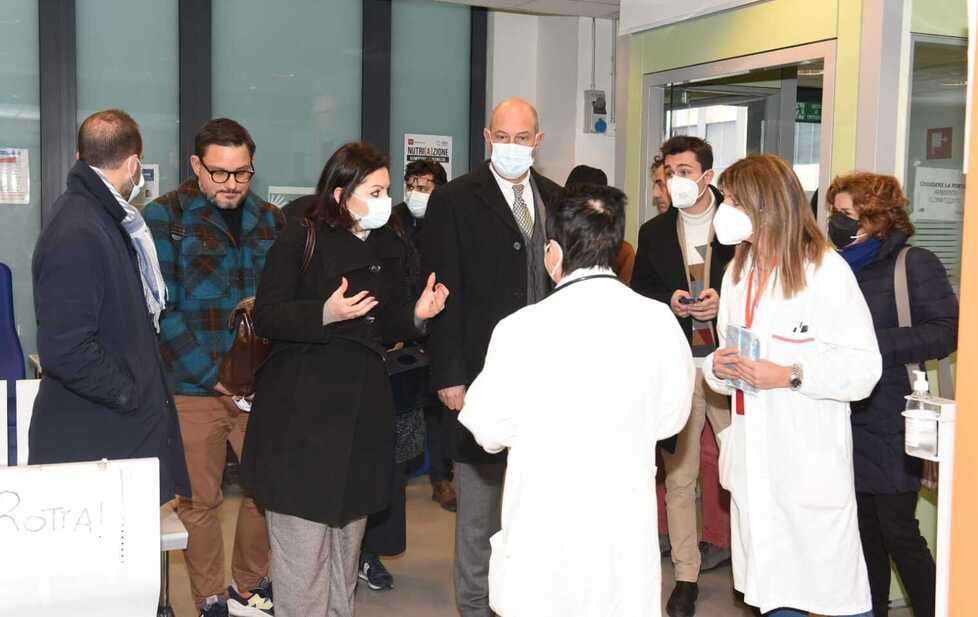 San Luca, commissione stoppata: «Non entrate, rischio influenza»