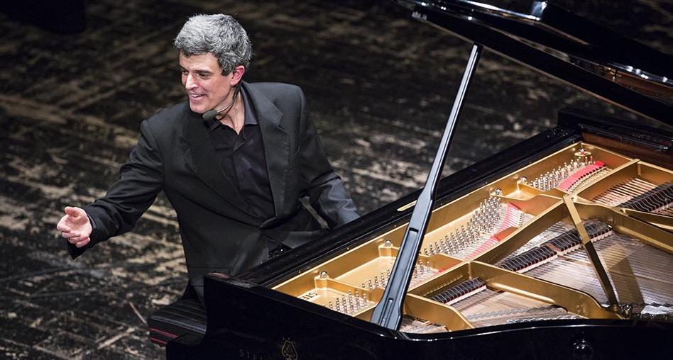 Reggio Emilia, il mito del violino alla Cavallerizza raccontato da Emanuele Ferrari