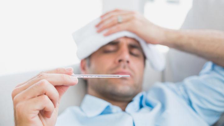 Influenza, cosa fare per evitare il contagio: dal vaccino alle norme igieniche, i consigli dell’Asl