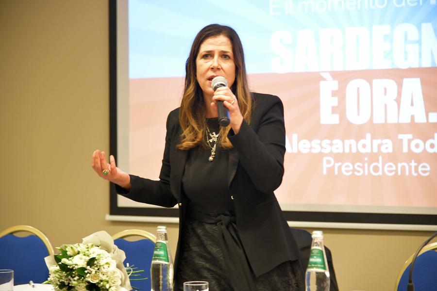 Todde e Soru sempre più distanti