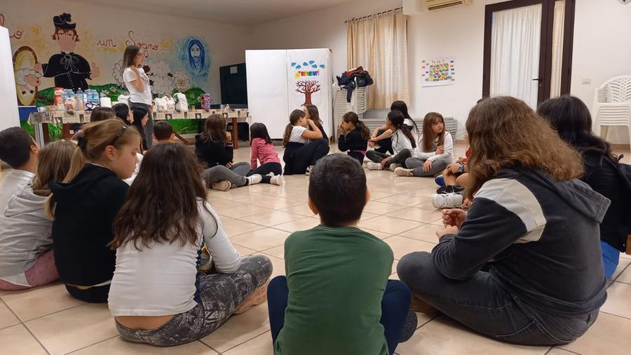 
	Bambini partecipano al doposcuola della Caritas della diocesi di Ales-Terralba

