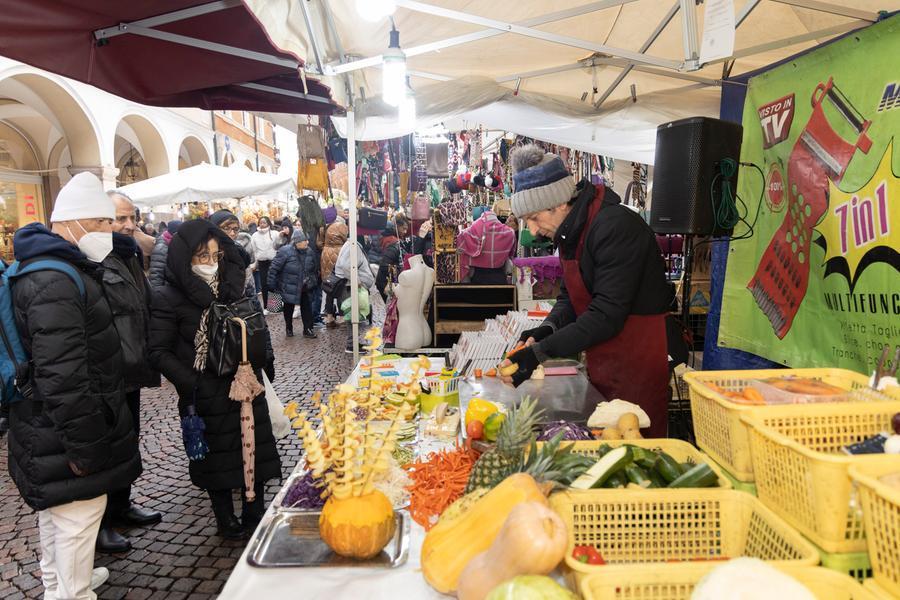Modena, a Sant’Antonio torna “Una fiera grande come il centro”