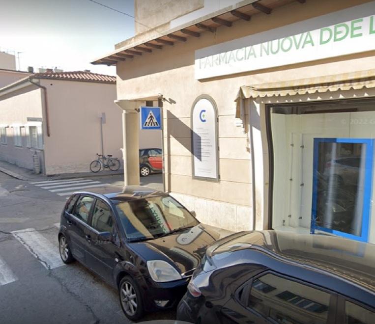 Livorno, nuova aggressione di un pitbull: donna morsa fuori da una farmacia<br>
