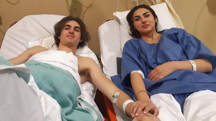 Gli sposi Paolo e Valeria all'ospedale di Pistoia dopo il crollo del solaio durante la loro festa di nozze