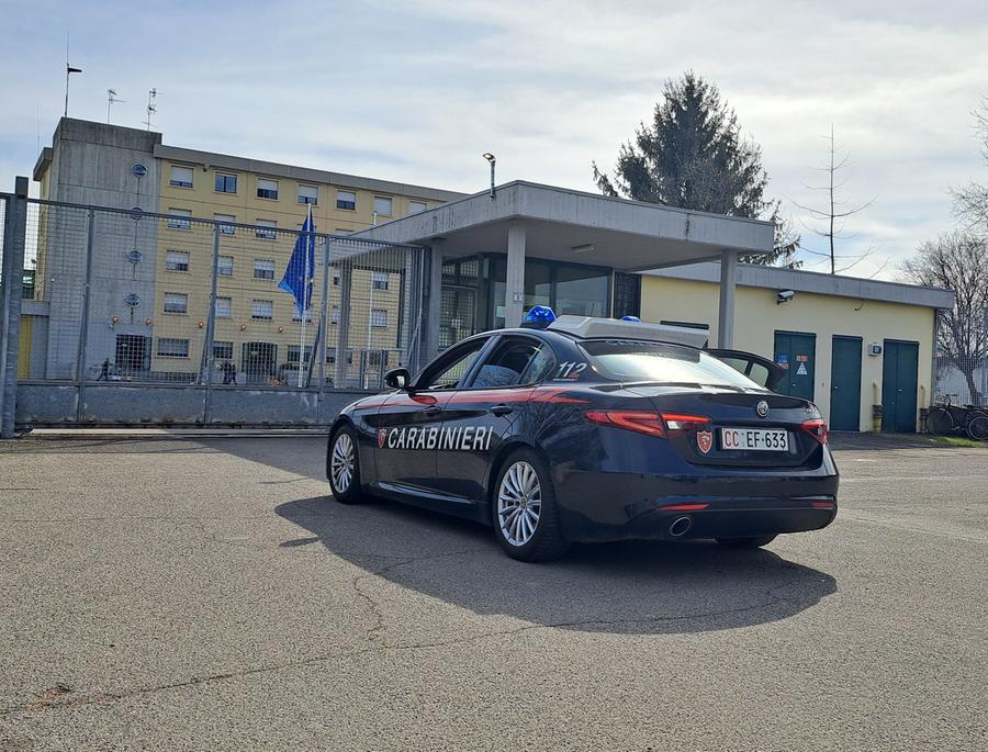 Violenza sessuale davanti al supermercato, torna in cella l’indagato