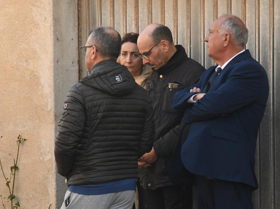 
	Piero Carta, il babbo di Chiara, con gli occhiali al centro della foto

