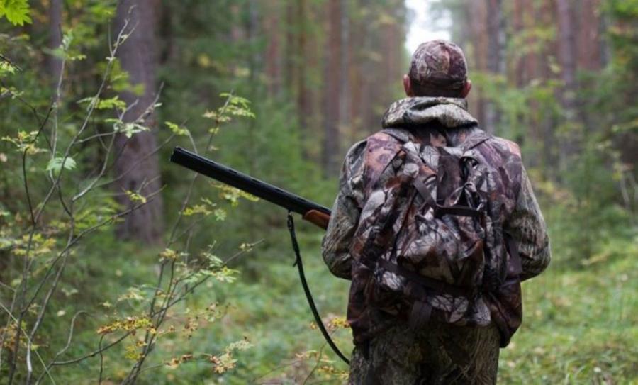 Cade in un dirupo durante una battuta di caccia a Villa San Pietro: grave un 24enne