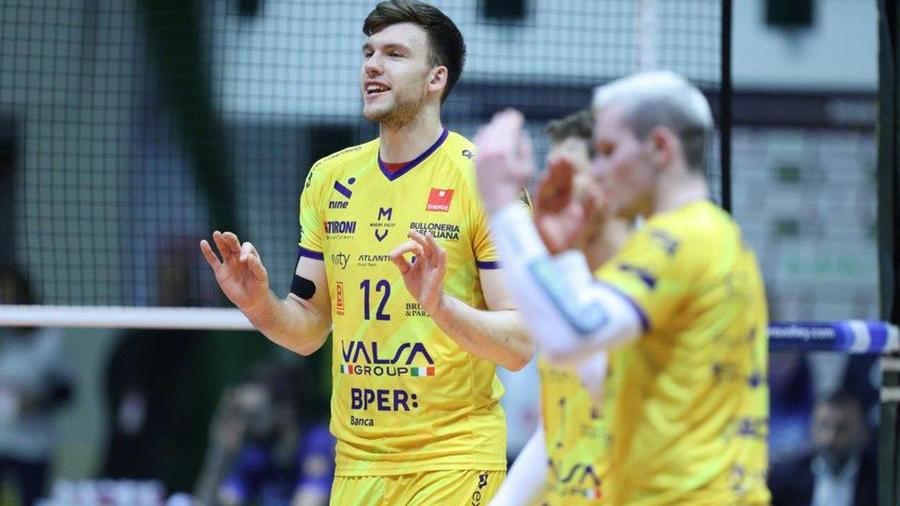 Modena Volley riparte, ma che fatica