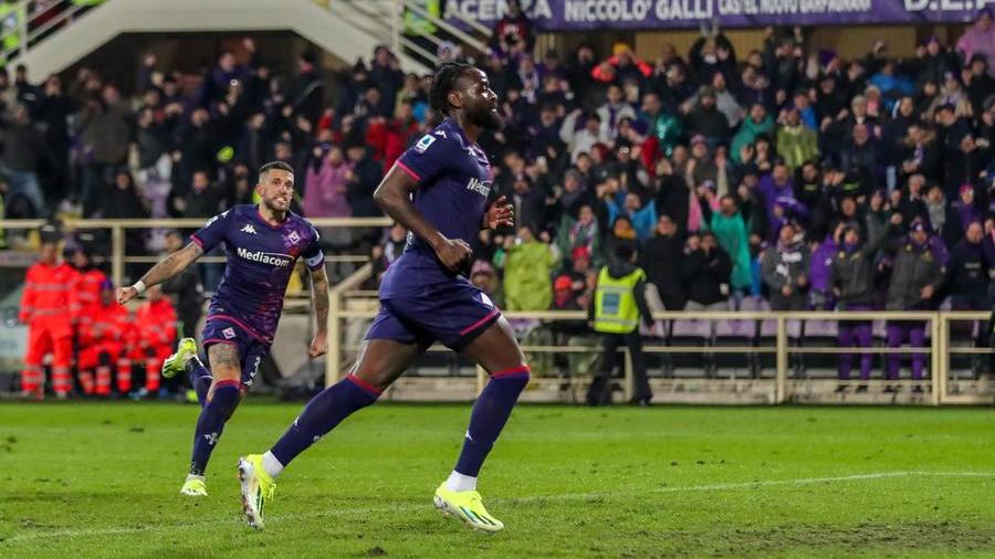 La Fiorentina riacciuffa l’Udinese con un rigore di Nzola: 2-2 al Franchi