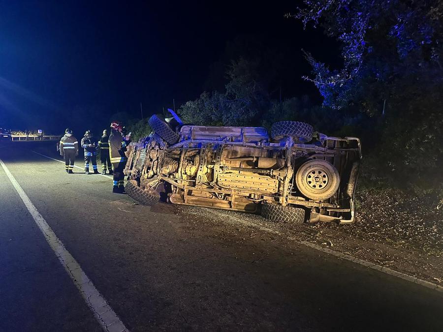 Fuoristrada si ribalta tra Arbus e Fluminimaggiore: allevatore 64enne in gravissime condizioni