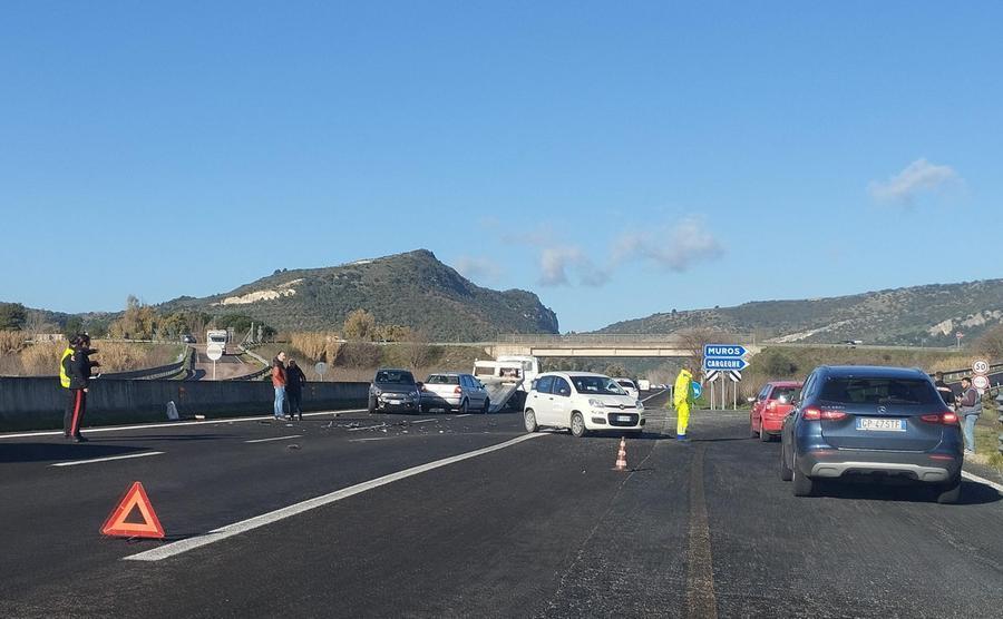 Incidente sulla 131, la statale chiusa all’altezza di Cargeghe