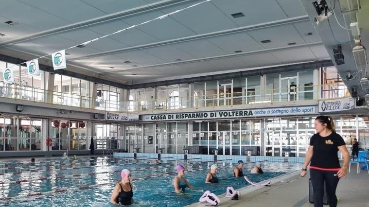 Volterra, piscina verso il cambio di gestione. Ma il futuro dell’impianto è un rebus<br>