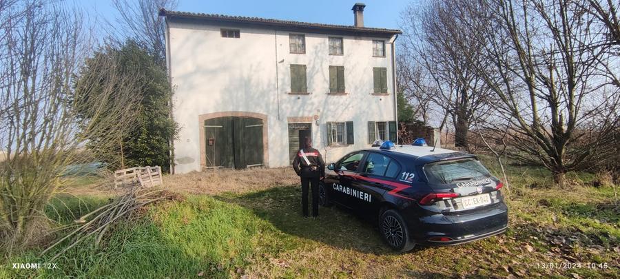 In quattro con la refurtiva nel casolare abbandonato, denunciati