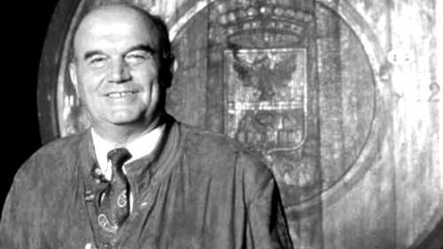 Ezui Rivella (<a href="https://winenews.it/it/addio-ad-ezio-rivella-primo-enologo-manager-del-vino-italiano-tra-i-padri-dellenologia-moderna_515663/">foto Wine News</a>)