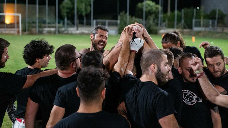 La gioia dei Condor dopo la vittoria nell’ultimo match casalingo contro la formazione pisana