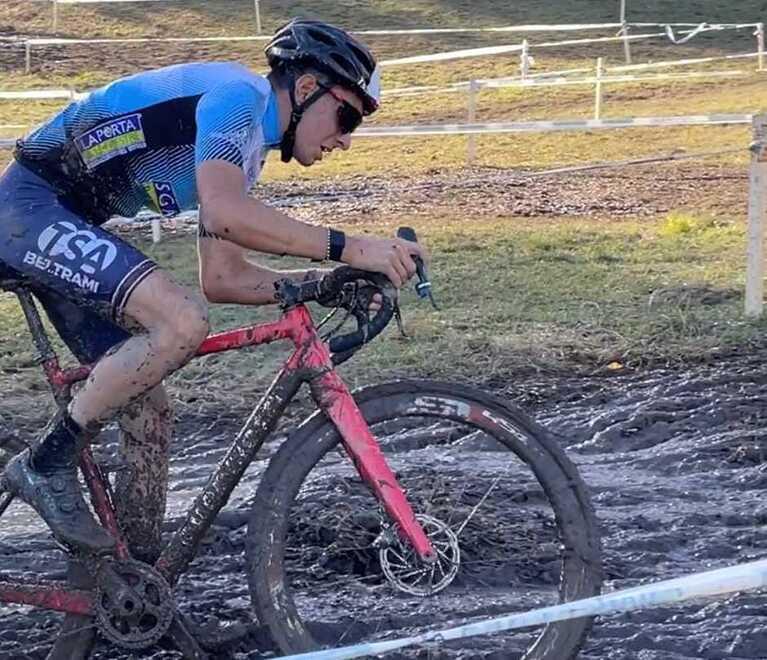 Simone Zecchini in gara nella Coppa del Mondo