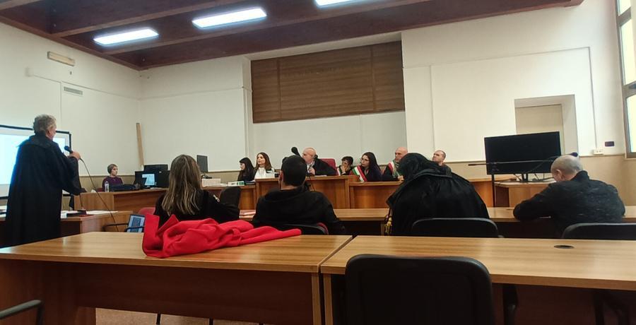 «Sequestro e rapina a Orosei: condannateli a 25 anni»