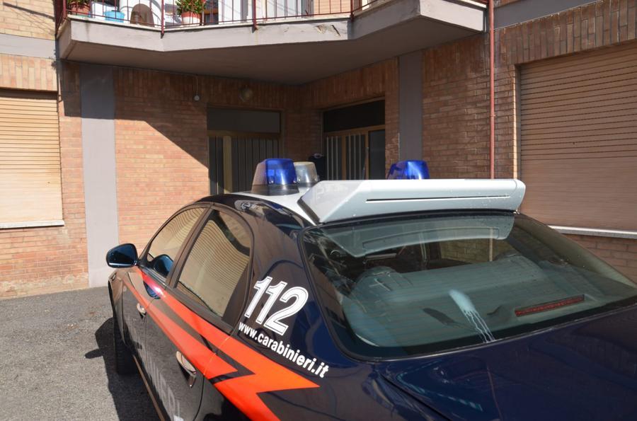 Cagliari, maltrattamenti di genitori e coniuge: detenzione per un 23enne e braccialetto elettronico per un 37enne