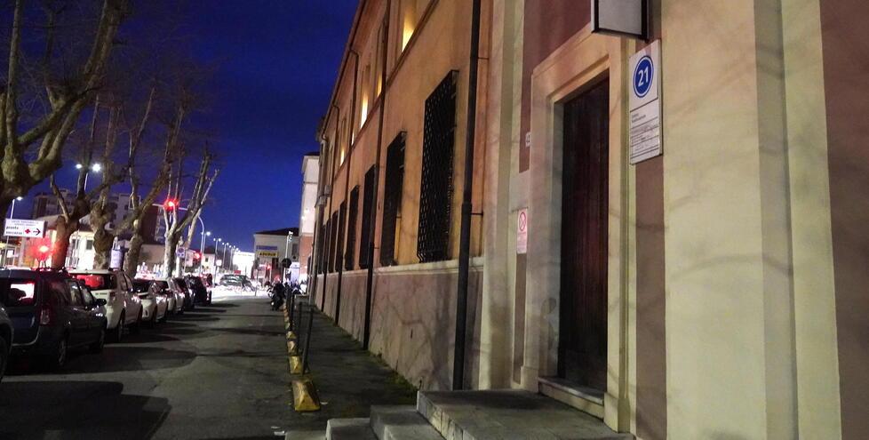 L'ingresso del centro trasfusionale di Livorno