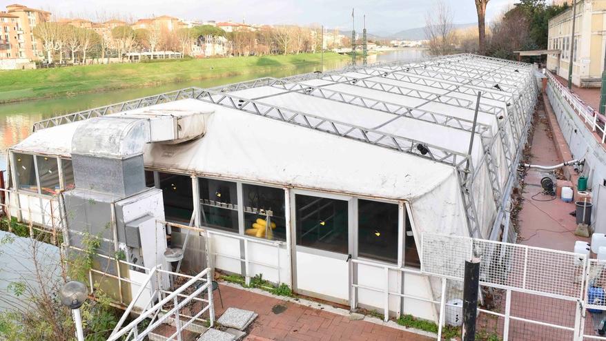 La storica sede della Rari in lungarno Ferrucci