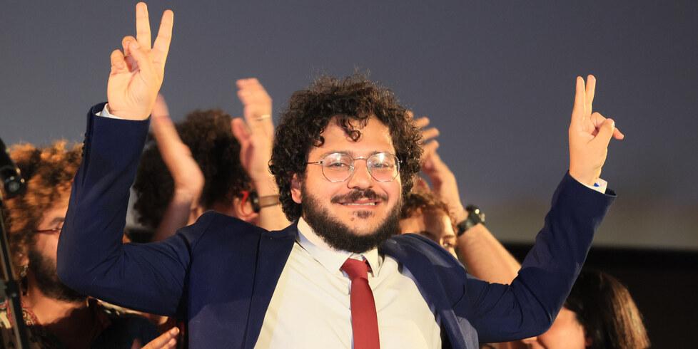 Patrick Zaki ritira il Primo Tricolore, poi presenta il suo libro all’Università