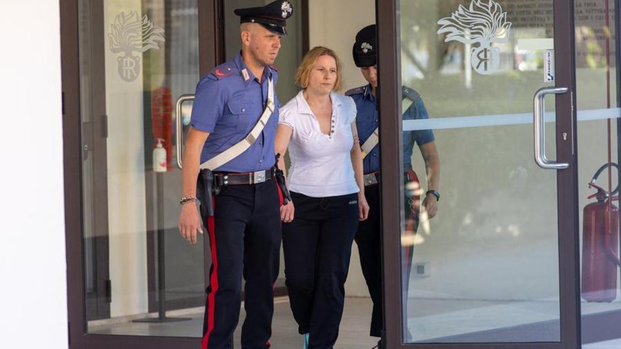 Uccise la madre, via al processo a Ferrara: «Sono qui per quello che ho fatto»