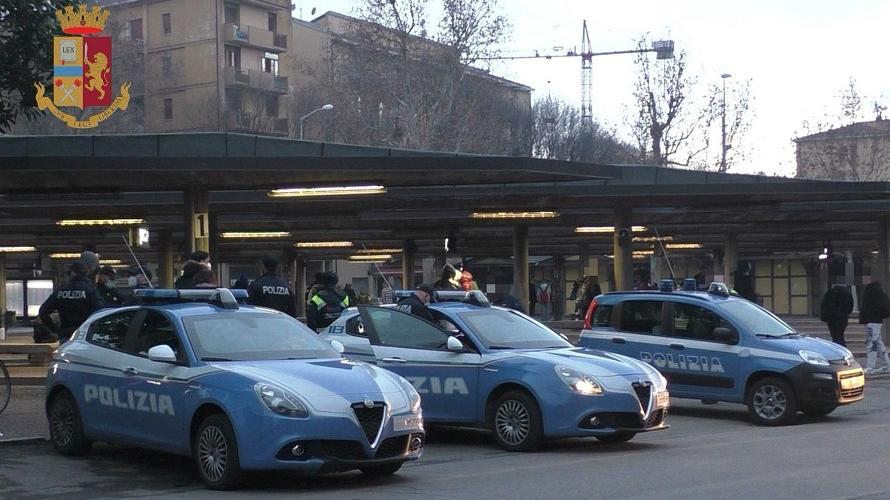 Modena, 25enne arrestato per spaccio a due passi dall’autostazione
