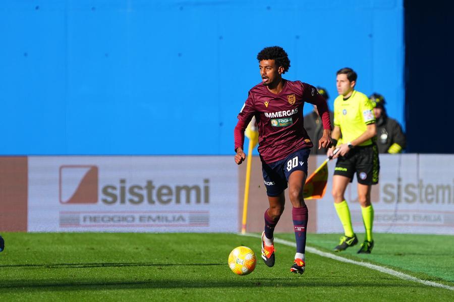 Calcio Serie B, la Reggiana strappa il pareggio al Como: finisce 2-2