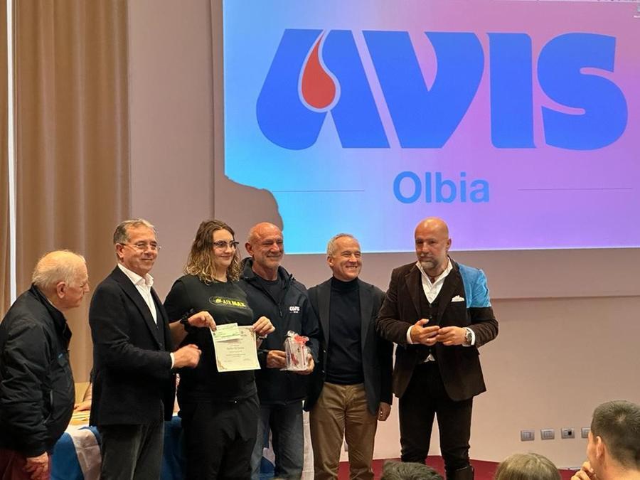«Dono il sangue e aiuto gli altri». L’Avis nazionale sceglie una 19enne di Olbia