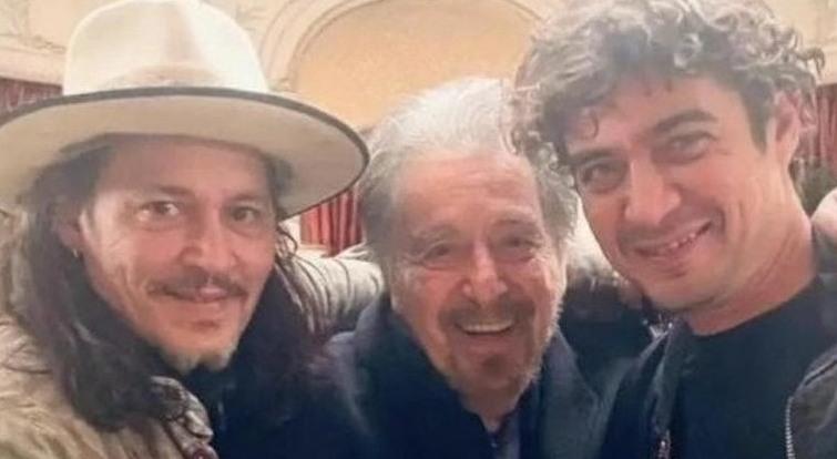 
	La foto di Depp, Al Pacino e Scamarcio durante le riprese

