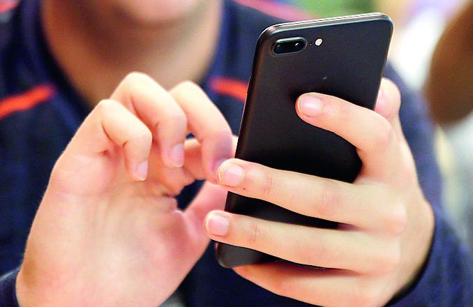 La metà dei sardi acquista online. Scarpe e vestiti in cima alla lista 