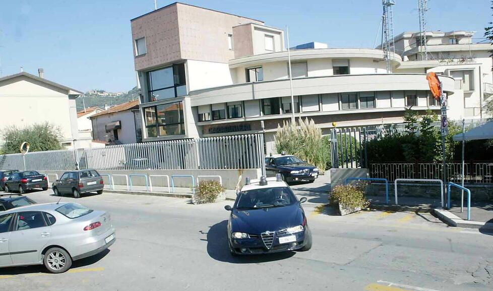 Montecatini, molestie sessuali su tre donne: indagato un imprenditore