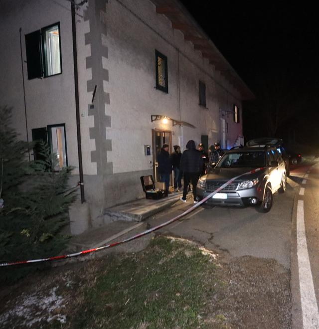 Pavullo, trovato morto sotto il letto. I vicini di casa del 55enne sconvolti: «Lo conosciamo da una vita Uomo sereno e tranquillo»<br>
