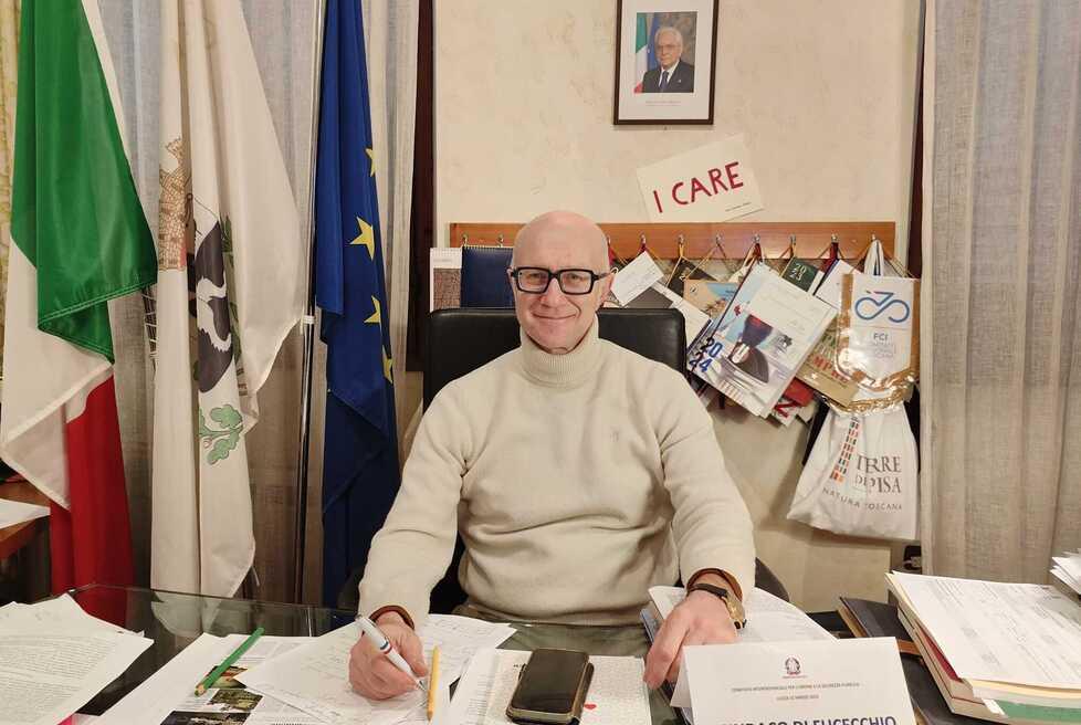 Alessio Spinelli, sindaco di Fucecchio per 10 anni: «Torno a lavorare in Comune ma è un errore vietare il terzo mandato»