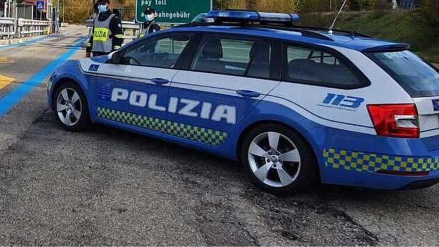 Scontri tra ultras in autostrada a Campi Bisenzio