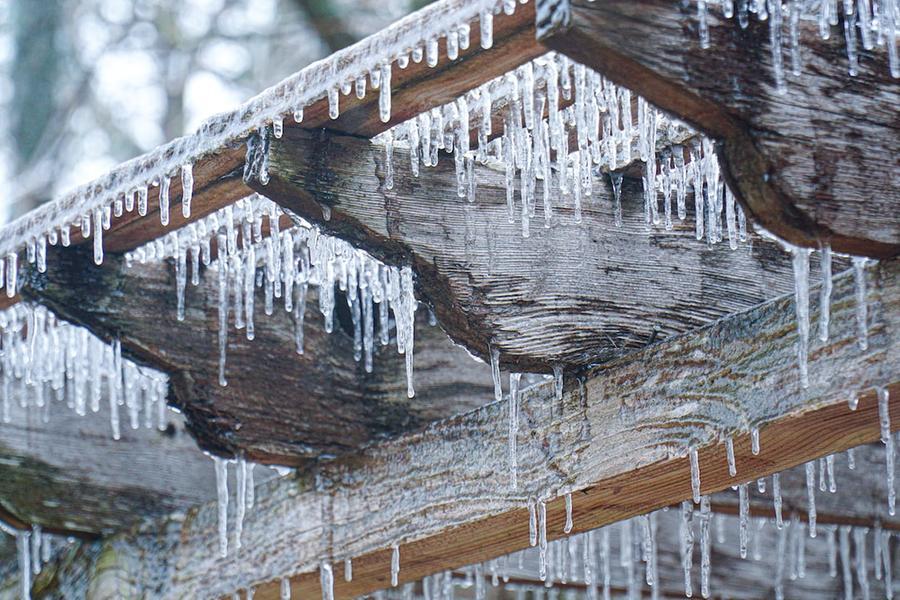 Meteo in Toscana, un lunedì da gelo record poi ritorna il caldo: «In arrivo l’alta pressione»
