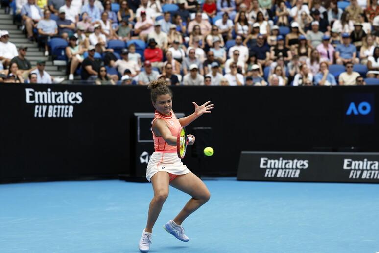 Australian Open: Jasmine Paolini eliminata da Anna Kalinskaya