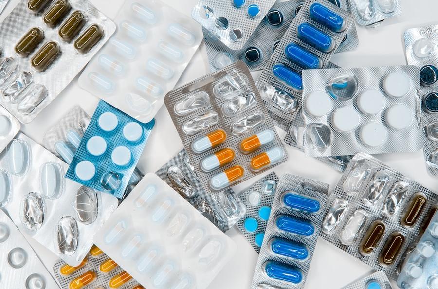 L’influenza colpisce anche il portafoglio: la spesa media in farmacia e i medicinali più usati. E si usano gli integratori...