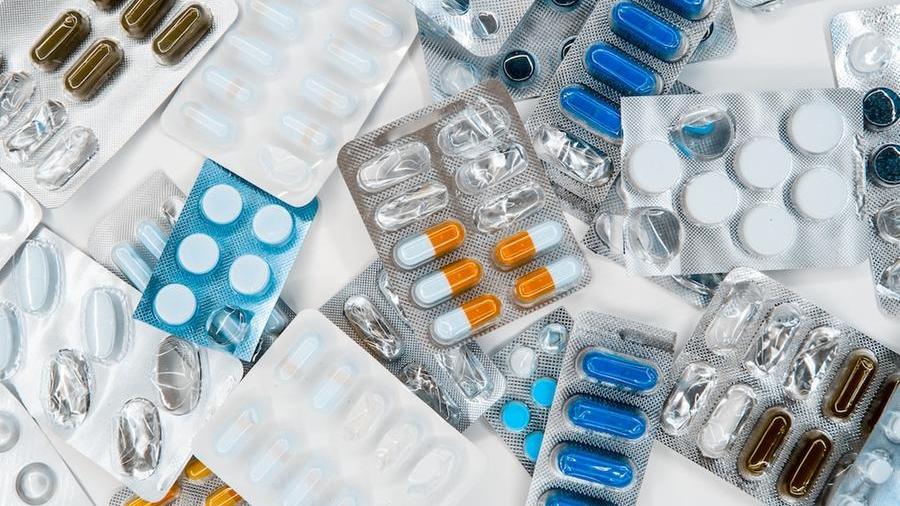 L’influenza colpisce anche il portafoglio: la spesa media in farmacia e i medicinali più usati. E si usano gli integratori...