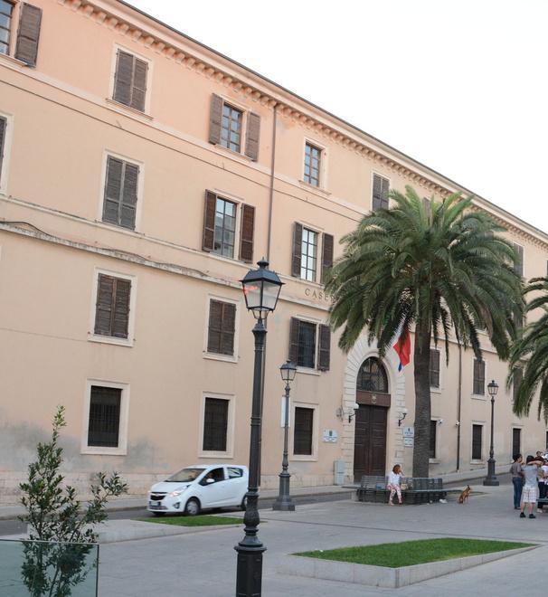 Ersu-caserma: sì dei commercianti sassaresi