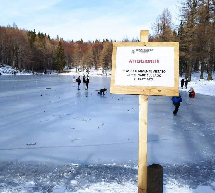 Sestola, scattano le multe a chi va sul lago della Ninfa ghiacciato: «Il buonsenso non basta»