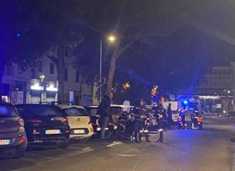 
	L'intervento della municipale in viale degli Avvalorati

