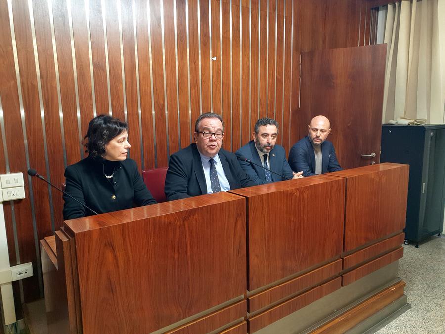 Sassari, nove nuovi docenti in medicina per aiutare la sanità in ginocchio