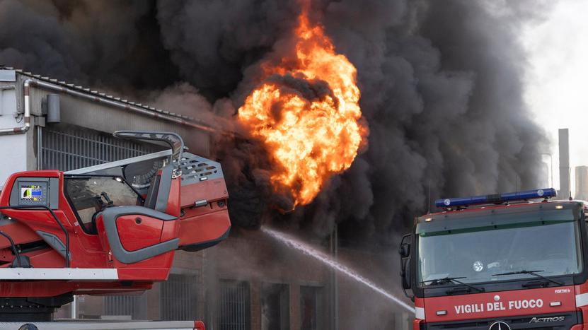 Modena, Arpae esclude criticità ambientali dopo l’incendio in via del Mercato<br type="_moz" />
