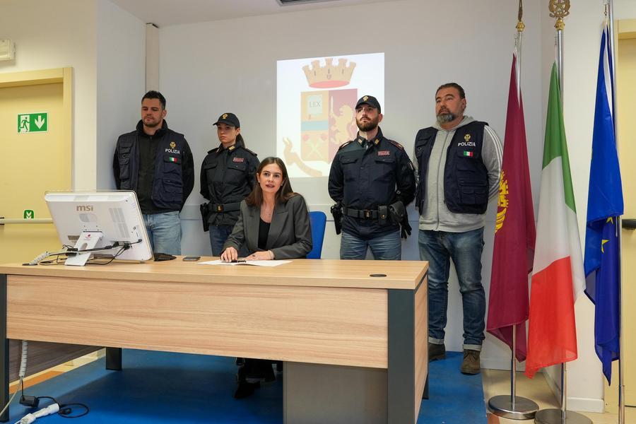 Truffe agli anziani, denunciati due minorenni