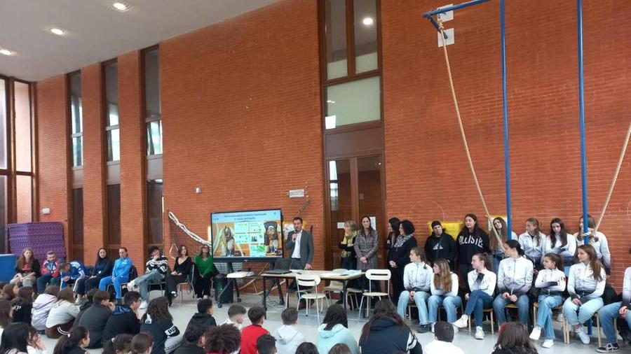 Stop ai pregiudizi nello sport: il progetto Uisp entra all’istituto Micheli-Bolognesi