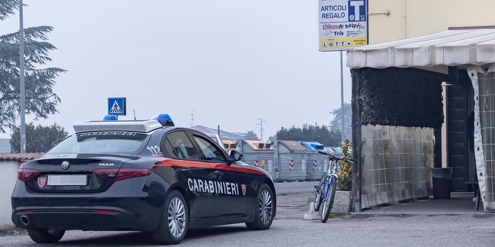 Montalbano, al bancone servono i caffè e  nello sgabuzzino i ladri rubano